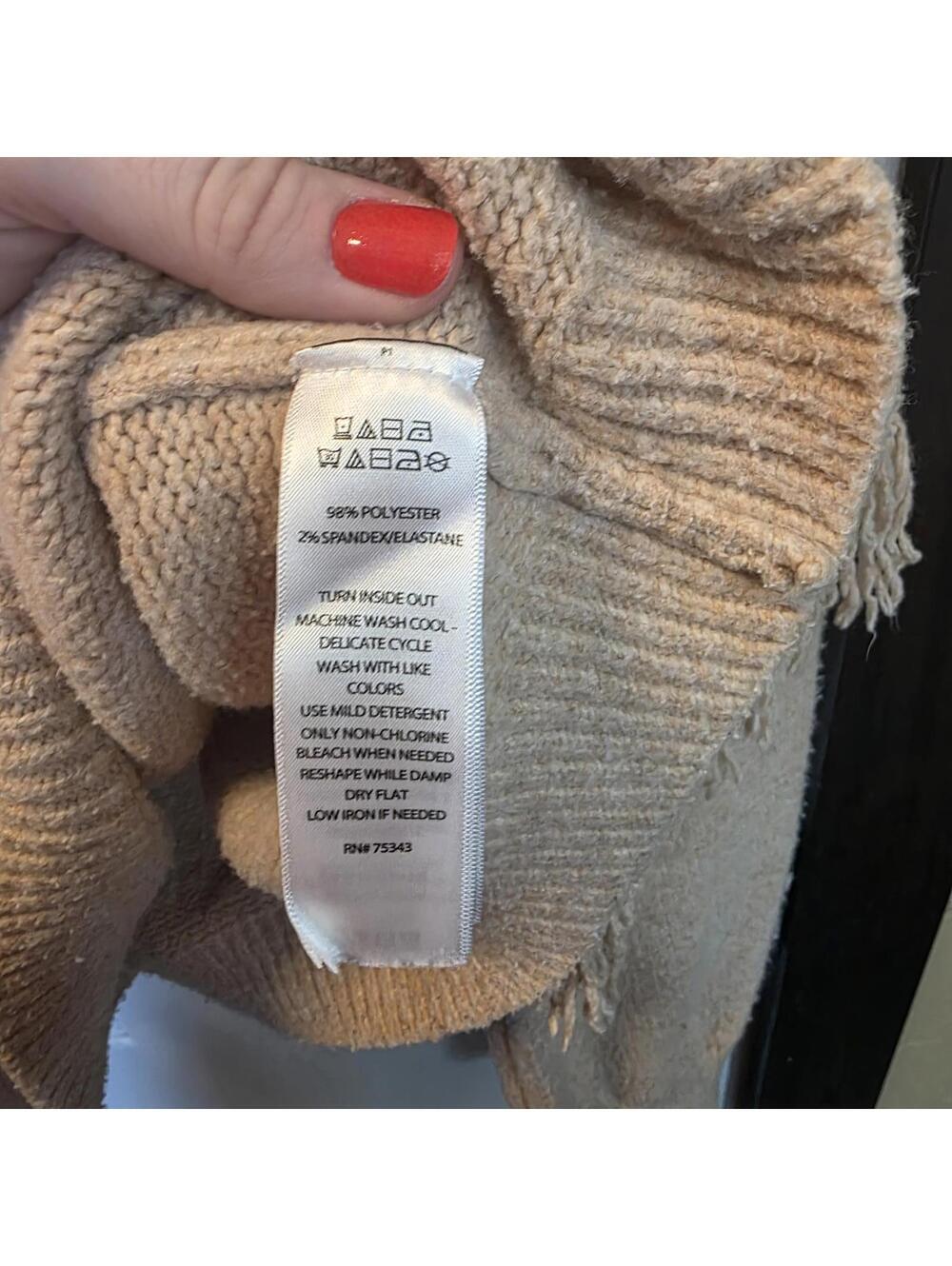 Happily Grey Women's Tan Turtleneck Cropped Sweater w/ Fringe Detail- size Large - Picture 3 of 7